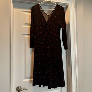 Size 0 cinched top black/red lips torrid dress